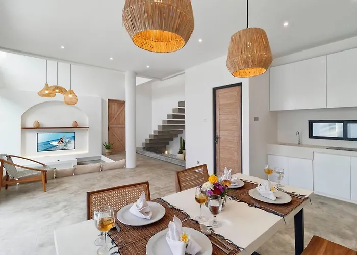 Villa Great Value 2 Bed Villa, Sleeps 4, Fast Wifi