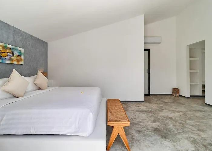 Great Value 2 Bed Villa, Sleeps 4, Fast Wifi Uluwatu (Bali)